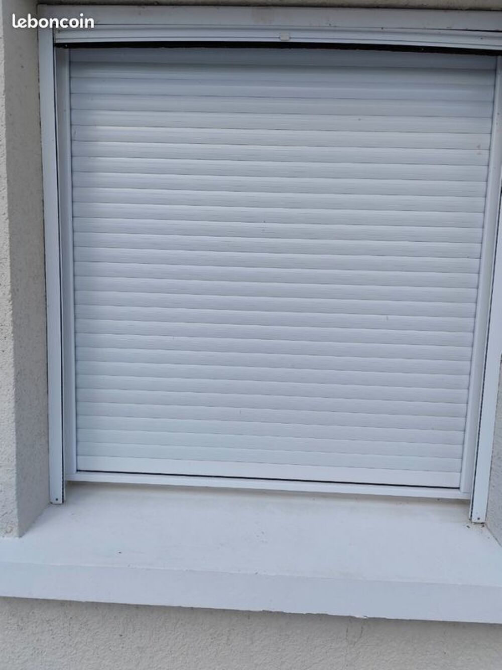 FENETRE PVC BLANCHE OSCILLO BATTANTE AVEC VOLANT ROULANT Bricolage