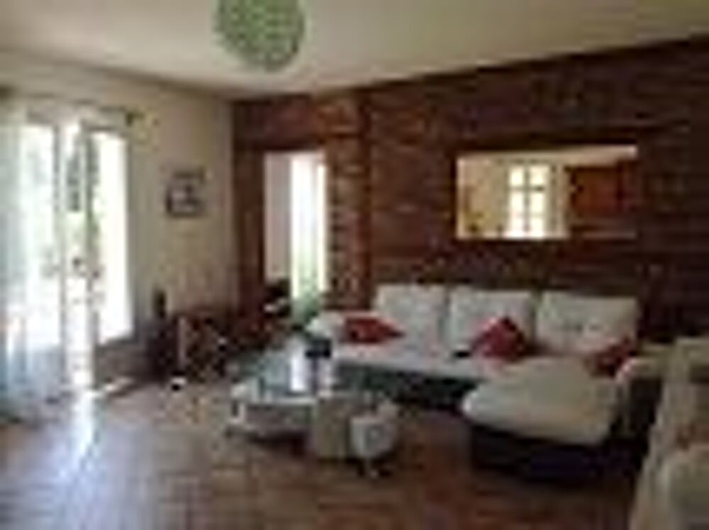 Location Appartement APPARTEMENT  57 m²  Avec Jardin à REIMS . A côté HÔPITAL.CHU Reims