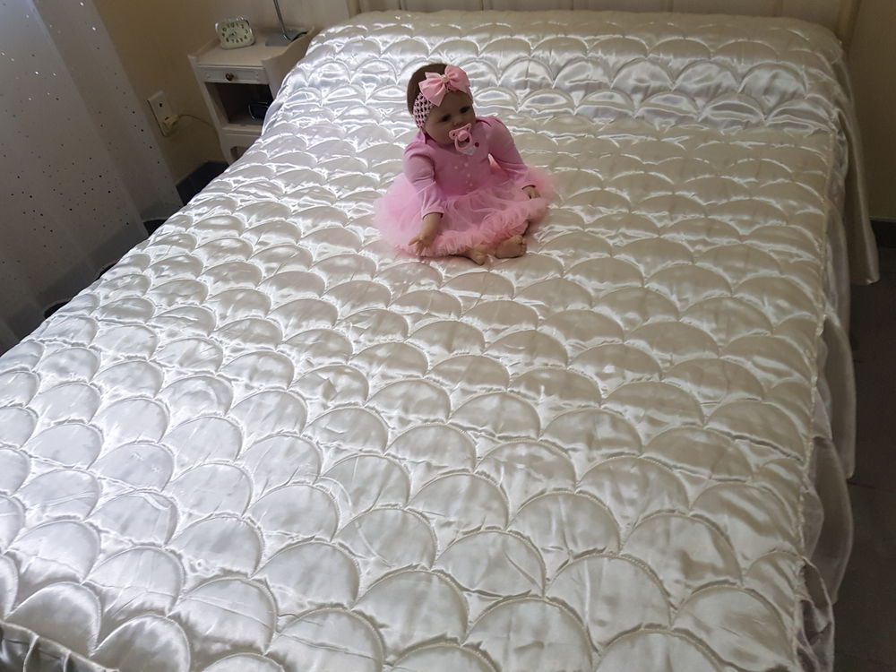 poup&eacute;e collection fabrication artisanale couleur robe rose 