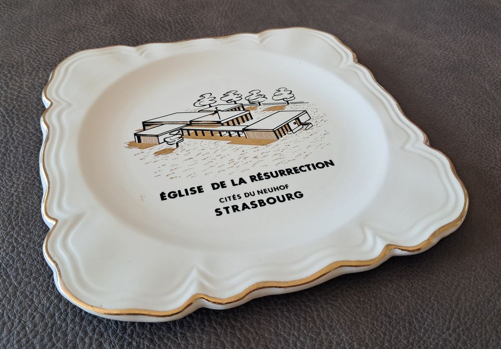 assiette souvenir Sarreguemines d&eacute;cor Verd&eacute;cor Strasbourg Décoration