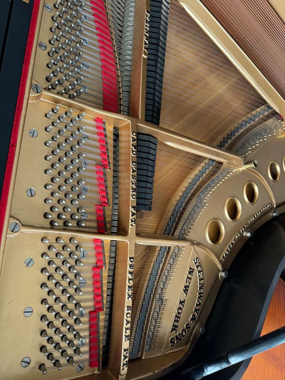 Piano Steinway &amp; Sons (Mod&egrave;le M) Instruments de musique