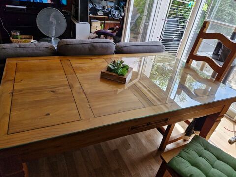 Grande table 4 chaises 300 Geispolsheim (67)