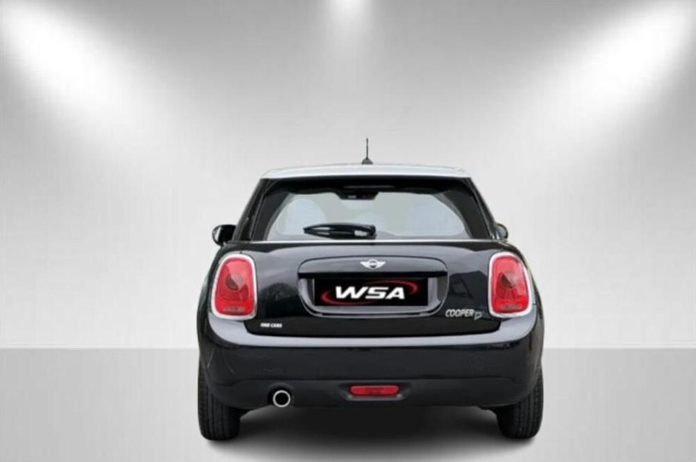 Cooper D MINI COOPER D 5 PORTES 116cv 2017 occasion 55100 Verdun