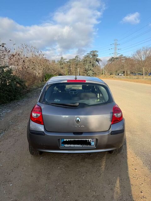 Renault Clio III 1.2 16V 75 eco2 Expression 2008 occasion Lyon 69002