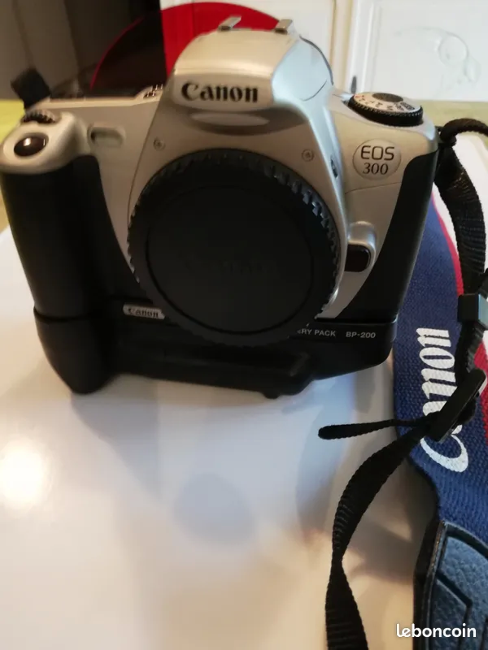 Appareil photo Canon EOS 300 (boitier nu) Bricolage