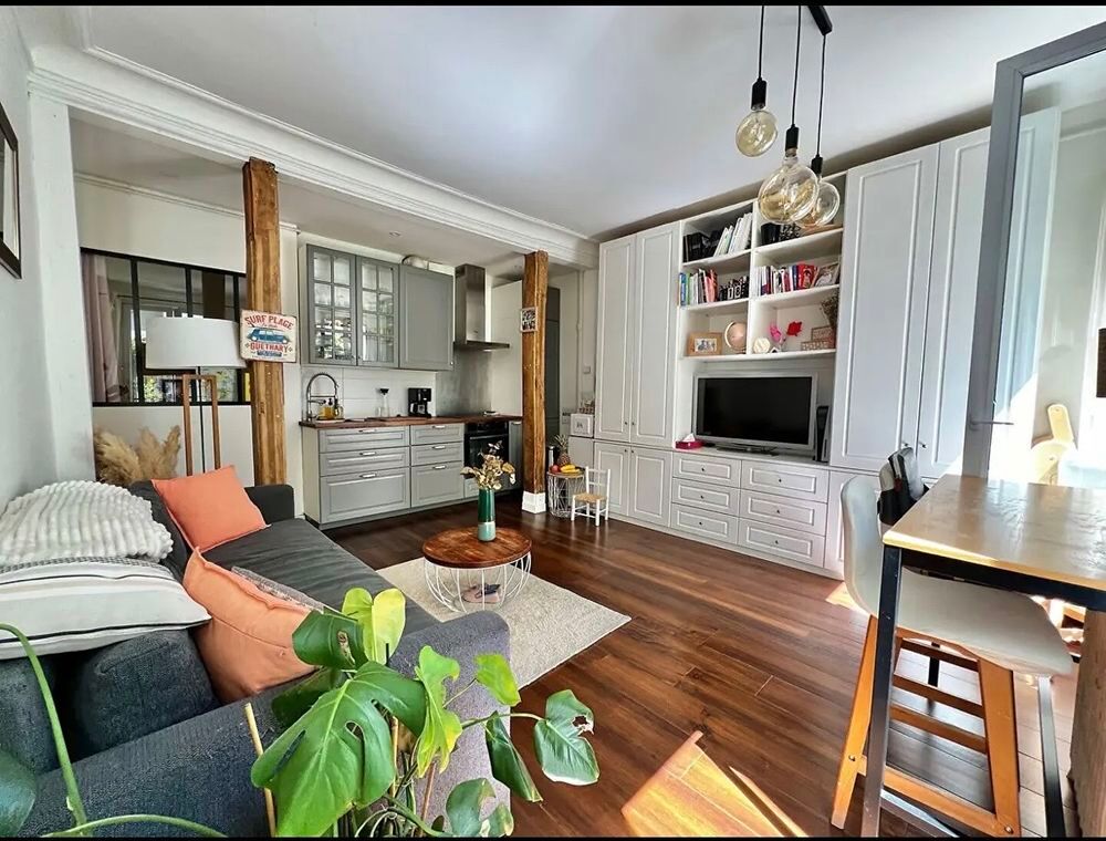 Vente Appartement Appartement sans vis à vis dans impasse privée Paris 18