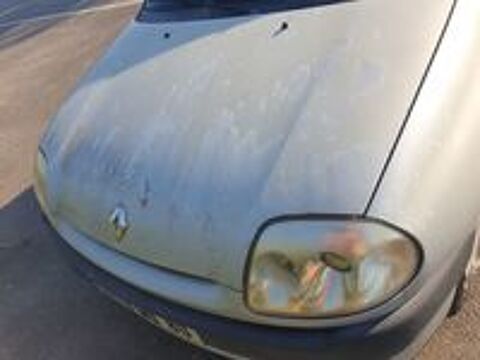 Clio II Clio 1.2i Extreme 2000 occasion 35740 Pac&eacute;