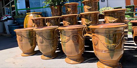 poteries vases vasques pots d'anduze 149 Robion (84)