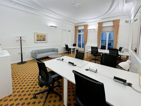 R&eacute;servez un bureau partag&eacute; ou un espace de coworking &agrave; Paris George V 386 75008 Paris