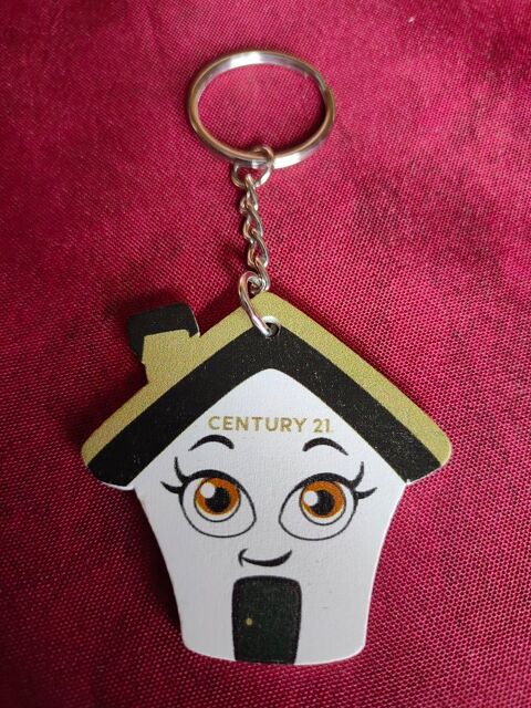 Porte-clefs Century 21 en bois neuf 2 Avermes (03)