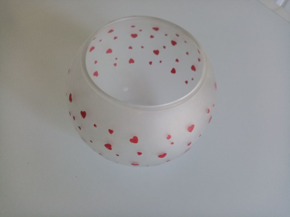 POT VASE AVEC PETITS COEURS VINTAGE Décoration