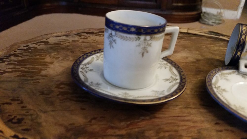 Service a caf&eacute; porcelaine 4 tasses Cuisine