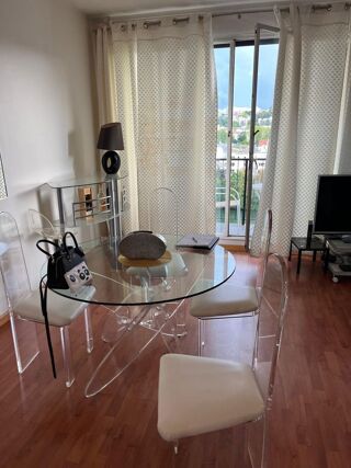  Appartement � louer 3 pi�ces 76 m�