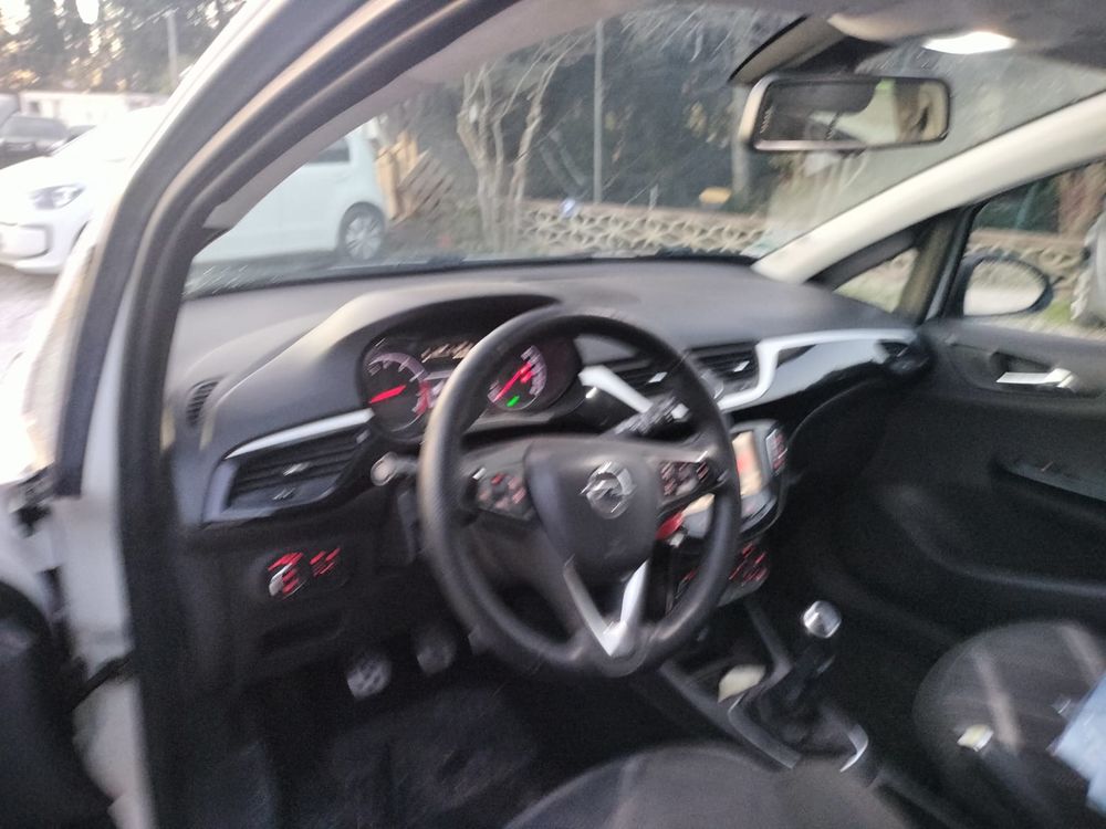Corsa 1.4 Turbo 100 ch Stop/Start Color Edition 2015 occasion 66000 Perpignan