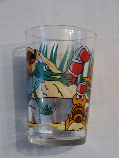 verre a moutarde  MAYA L ' ABEILLE 4 Brest (29)