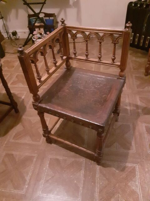 Fauteuil d'angle fin 19me 50 Issy-les-Moulineaux (92)