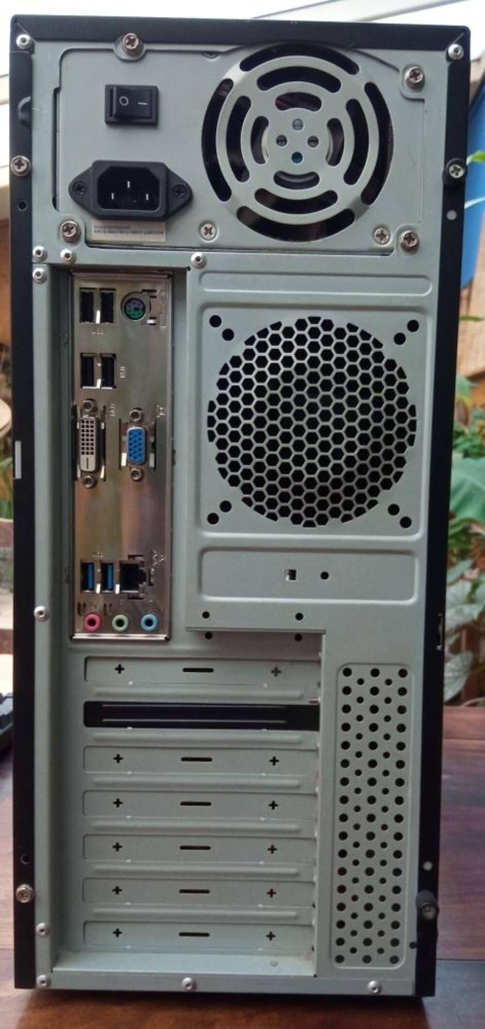 ordinateur DELL AMD4 64 &Eacute;cran Samsung Syncmaster Matériel informatique