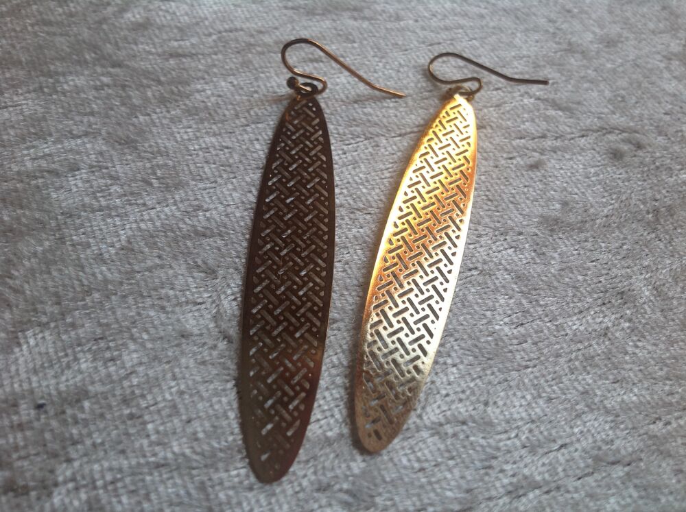 BOUCLES OREILLES DOR&Eacute; PLANCHE SURF 6,3cm Envoi Possible Bijoux et montres