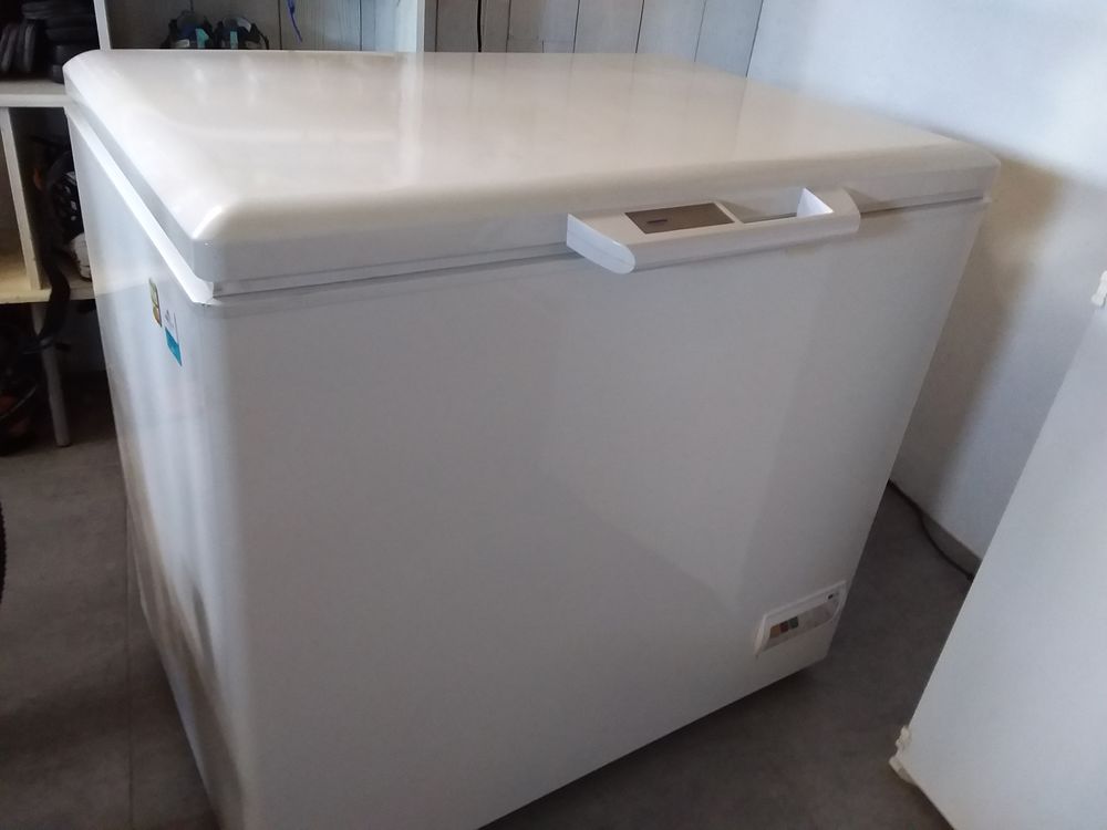 Congelateur bahut Liebherr 300l Electroménager