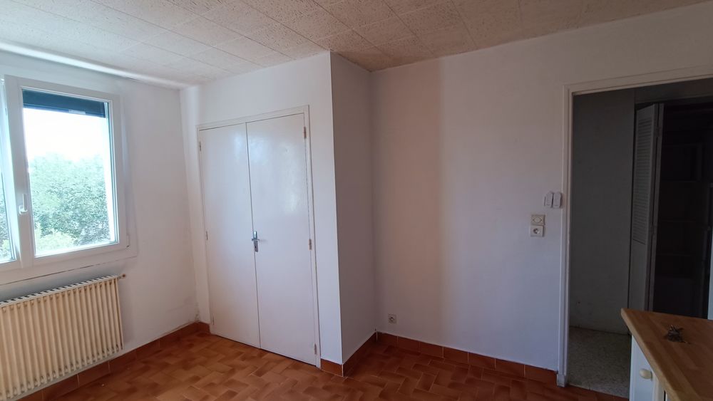 Location Appartement appar T3 de 72m2 au Pradet 83 au 1er éta d'1villa Colombes