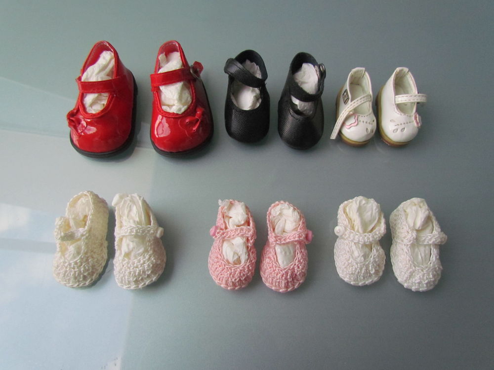 Chaussures poup&eacute;es Chaussures