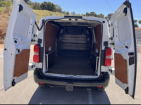 Vivaro VIVARO CA FIXE L2 2.0 DIESEL 120 CH BVA8 PTAC AUGMENTE PACK BUSINESS 2021 occasion 20130 Carg&egrave;se