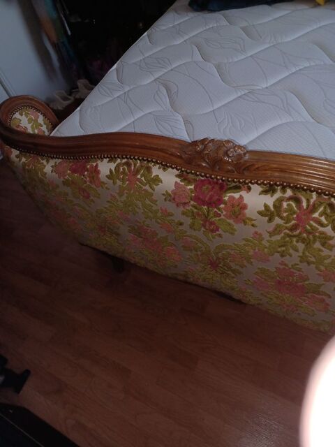 Lit corbeille avec sommier et fauteuil assorti 200 Chaumont (52)