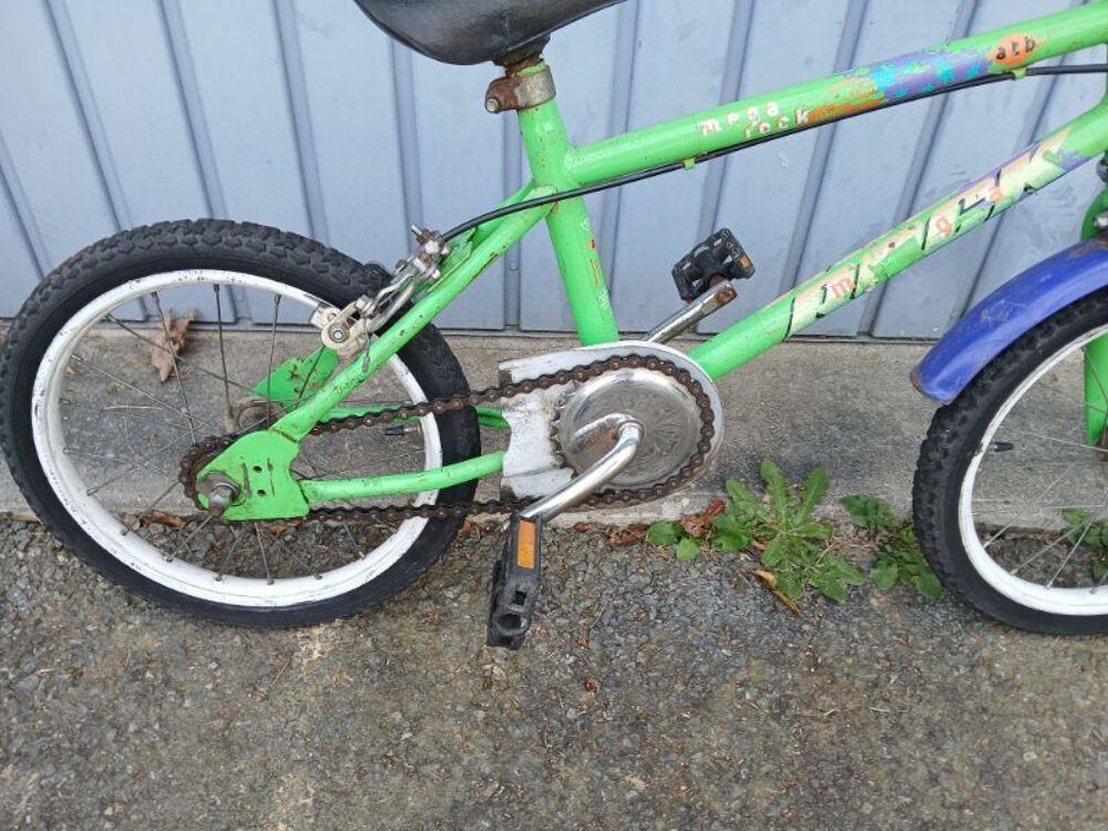 V&eacute;lo enfant 14&quot; r&eacute;vis&eacute;. Vlos
