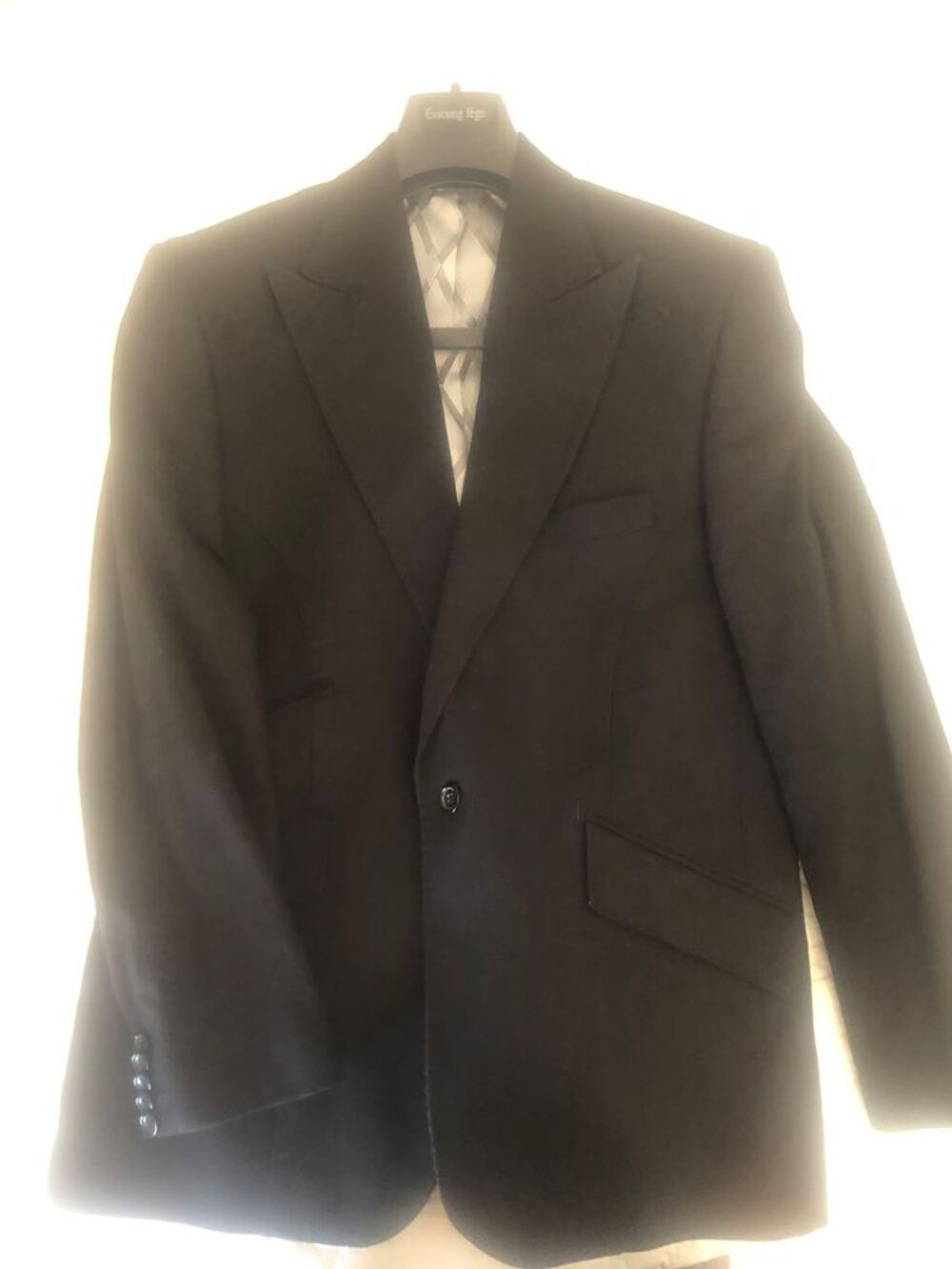 Veste habill&eacute;e noire Vêtements