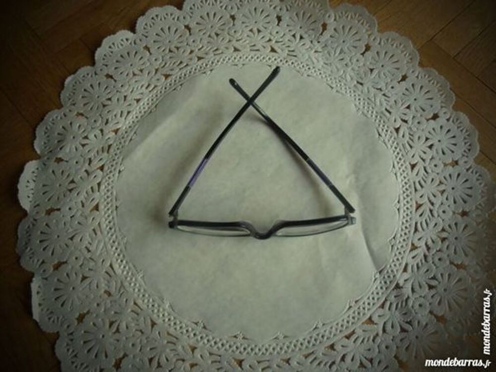 Monture de lunettes 9 (27) Bijoux et montres