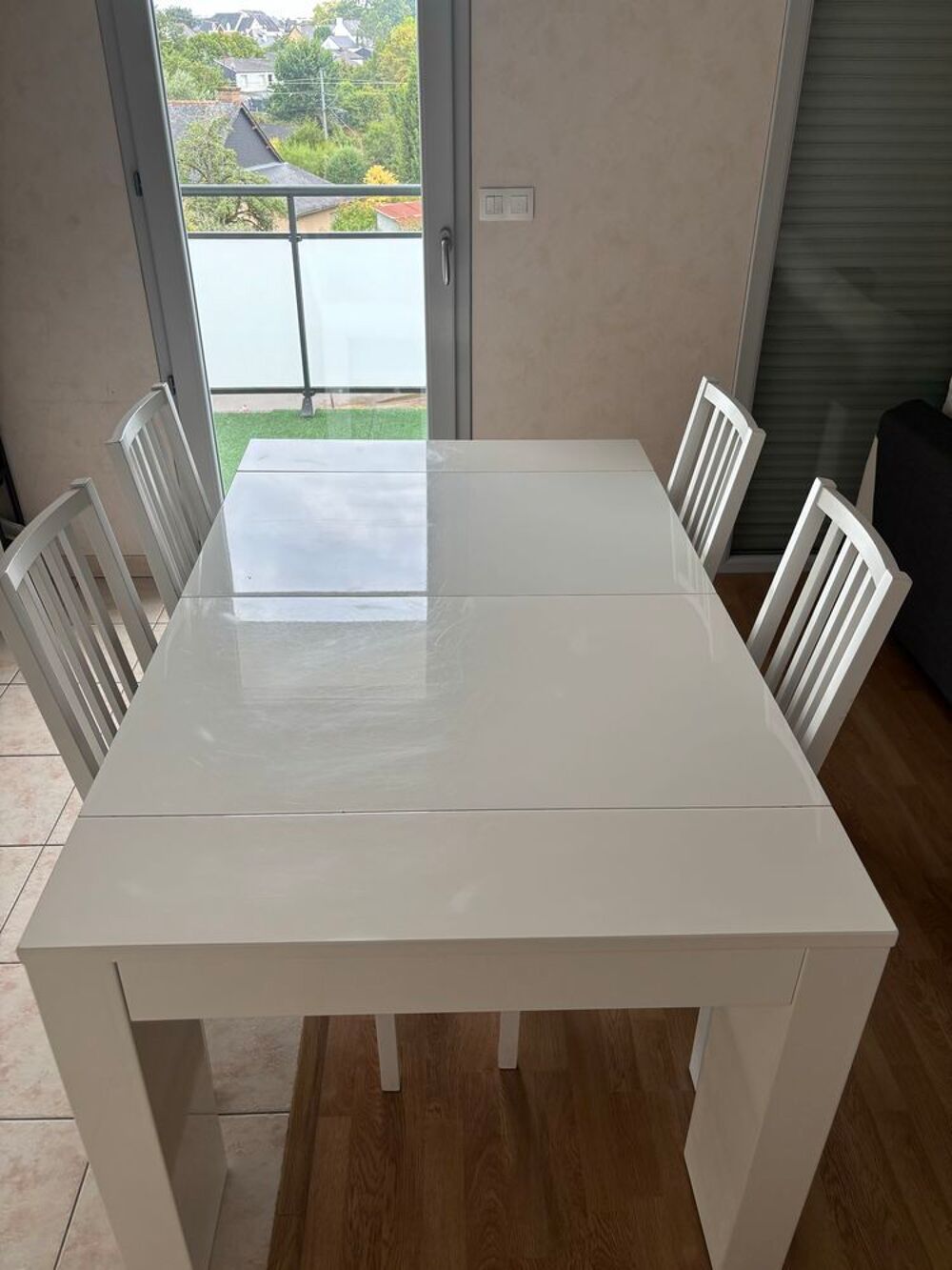 Lot de 4 chaises blanche IKEA Meubles