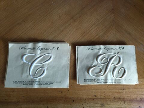 Monogramme  coudre ancien 5 Chteauroux (36)