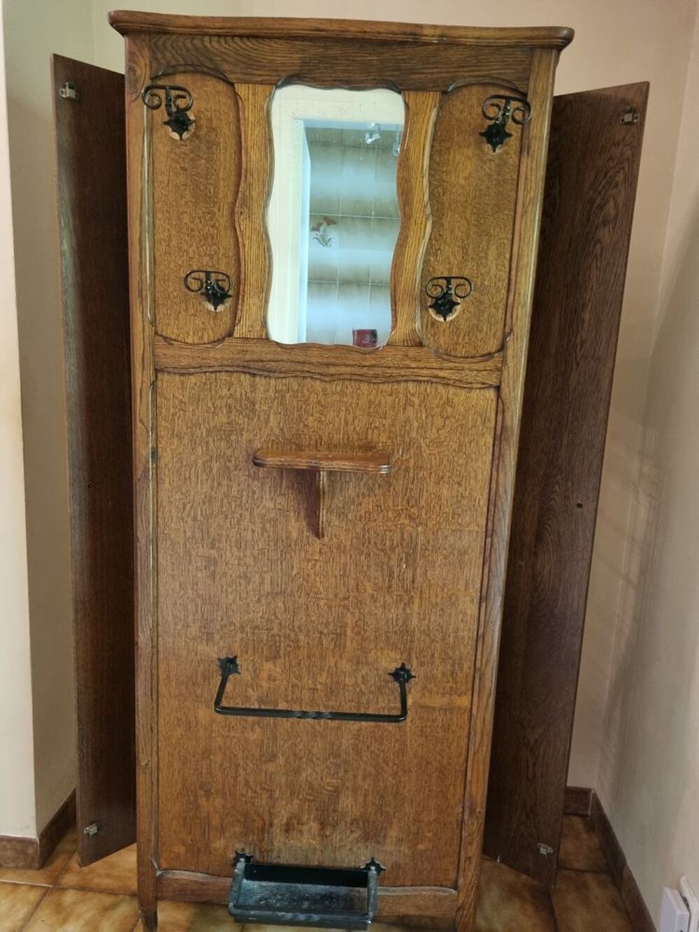 PORTE MANTEAU ET CHAUSSURES Meubles