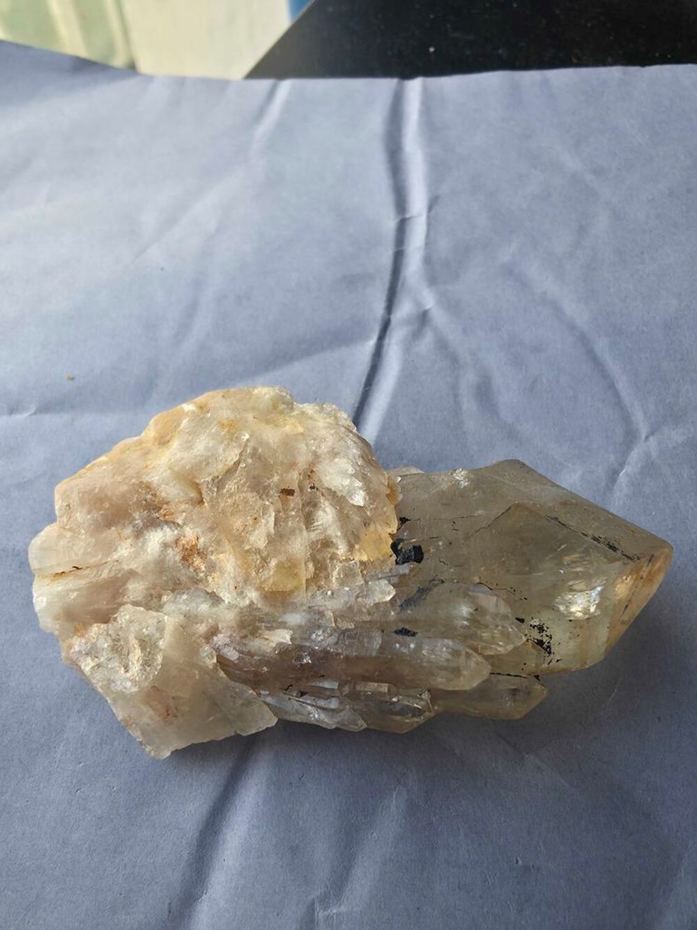 Pointe de Citrine brute de Kolwezi RDC-Collection 60g 
