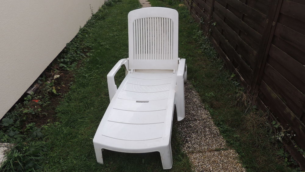 bain de soleil sur roue Jardin