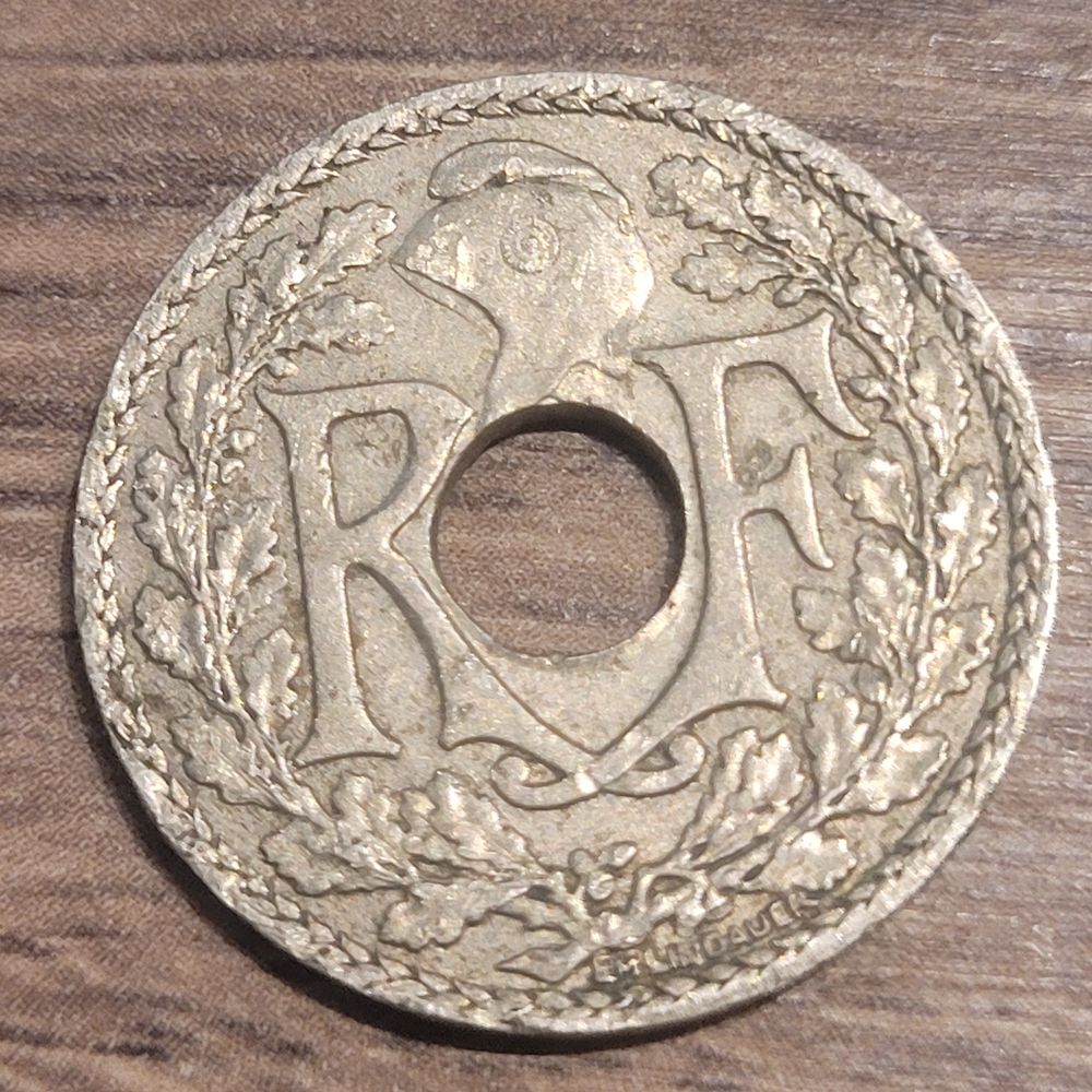 PI&Egrave;CES MONNAIE DE 1941 -1946 