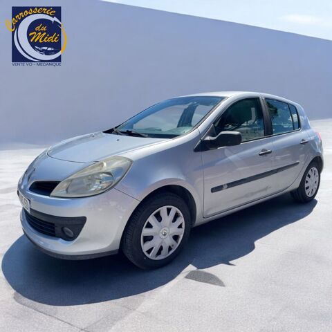 Renault clio iii Phase1 1.4i 16V Pack Authentique