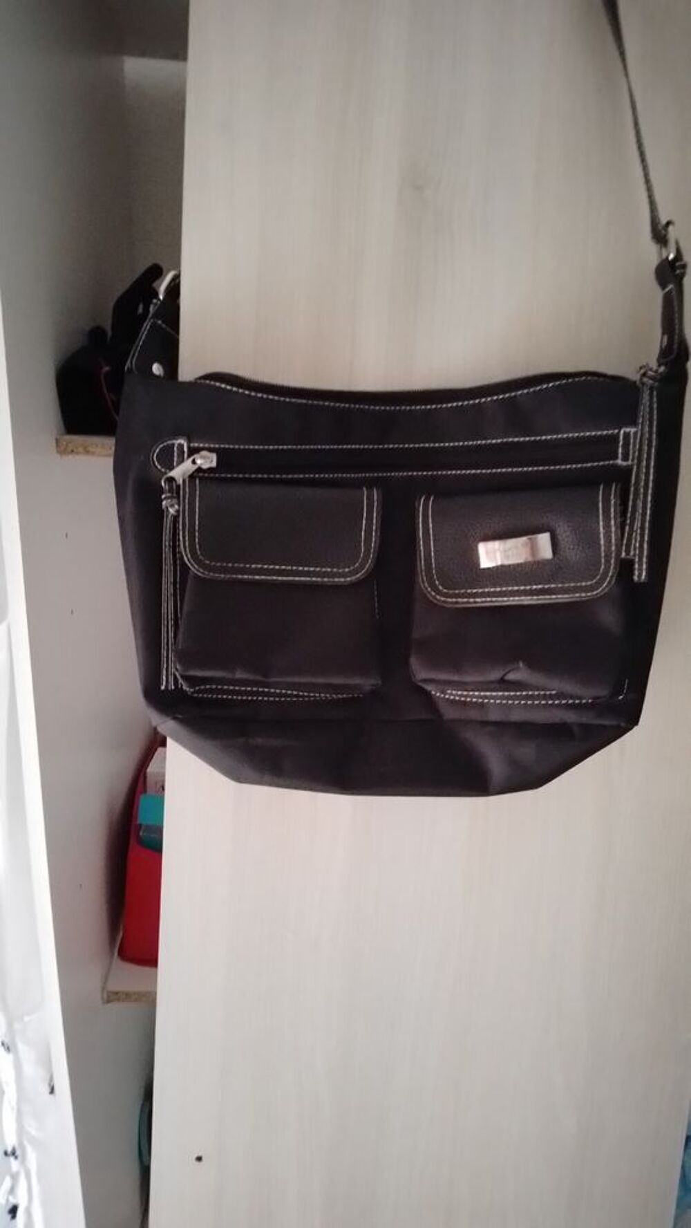 SAC &Agrave; MAIN FEMME PAQUETAGE Maroquinerie