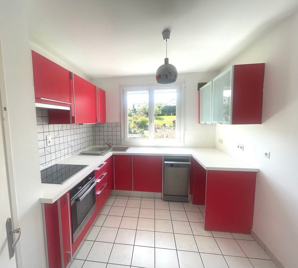 Appartement 4 pièces 83 m² · à Oloron-Sainte-Marie · 83 m² · 116 000 €