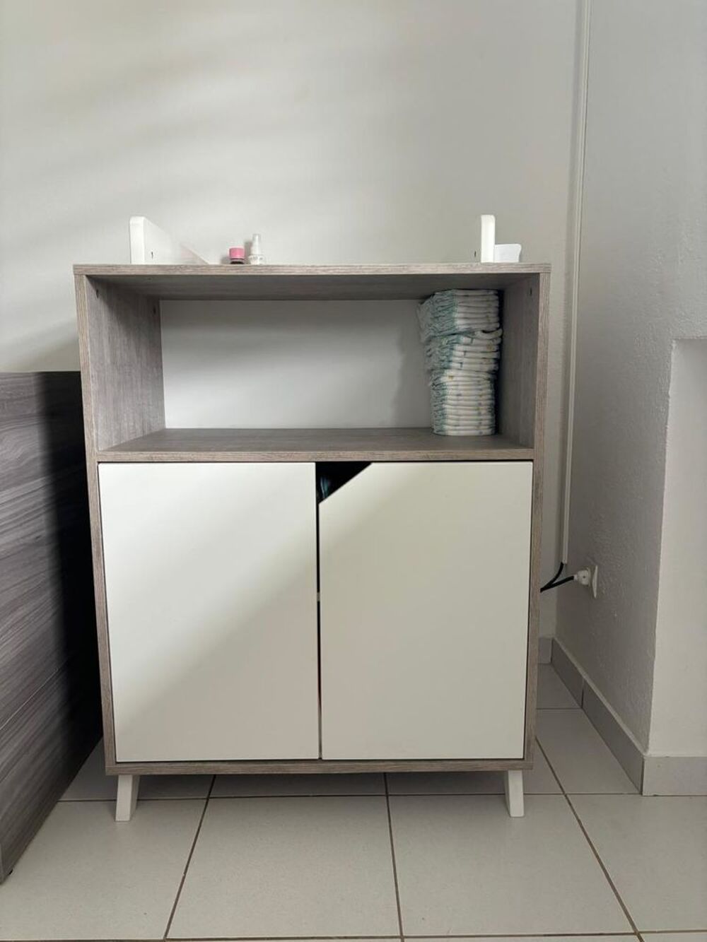 berceau &eacute;volutif et armoire/commode Mobilier enfants