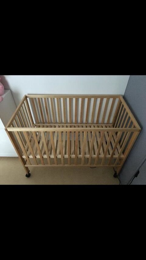 Lit enfant  barreaux marque Eco 100 Clichy-sous-Bois (93)