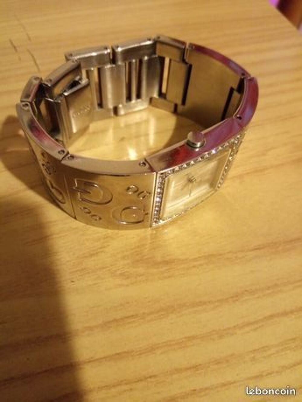montre dolc&eacute; gabbana Bijoux et montres