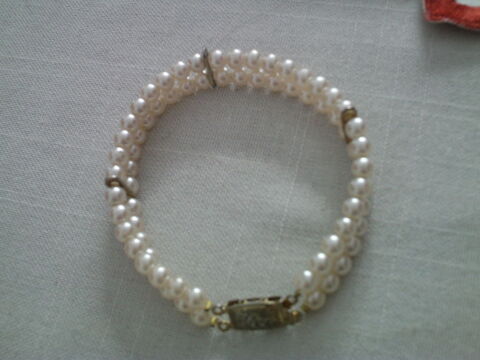 Vieux bracelet perles  2 rangs beau fermoir N°1155 15 Beaune (21)