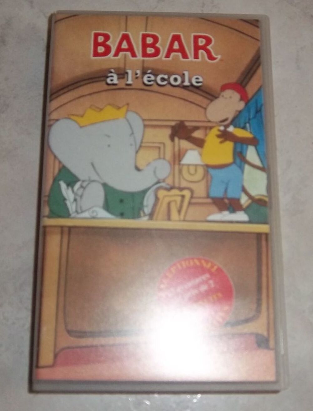 Cassette vid&eacute;o Babar &agrave; l'&eacute;cole DVD et blu-ray