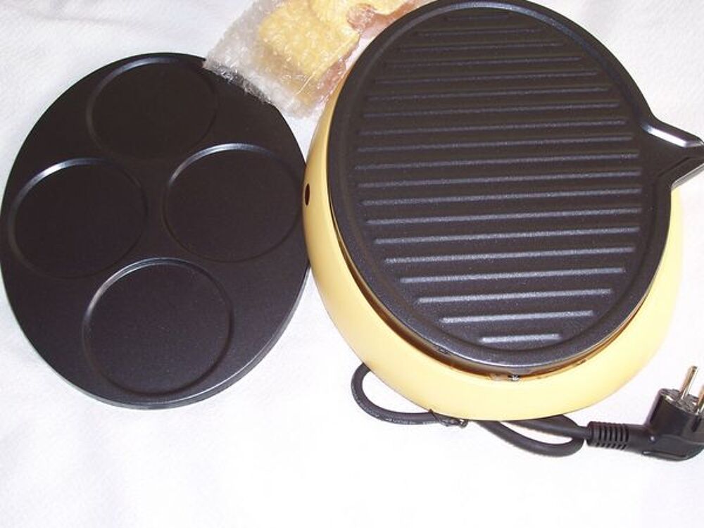 GRILL/CREPIERE NEUF Electroménager
