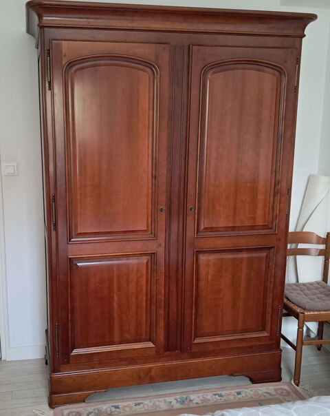 Armoire et lit en merisier 65 Vertou (44)