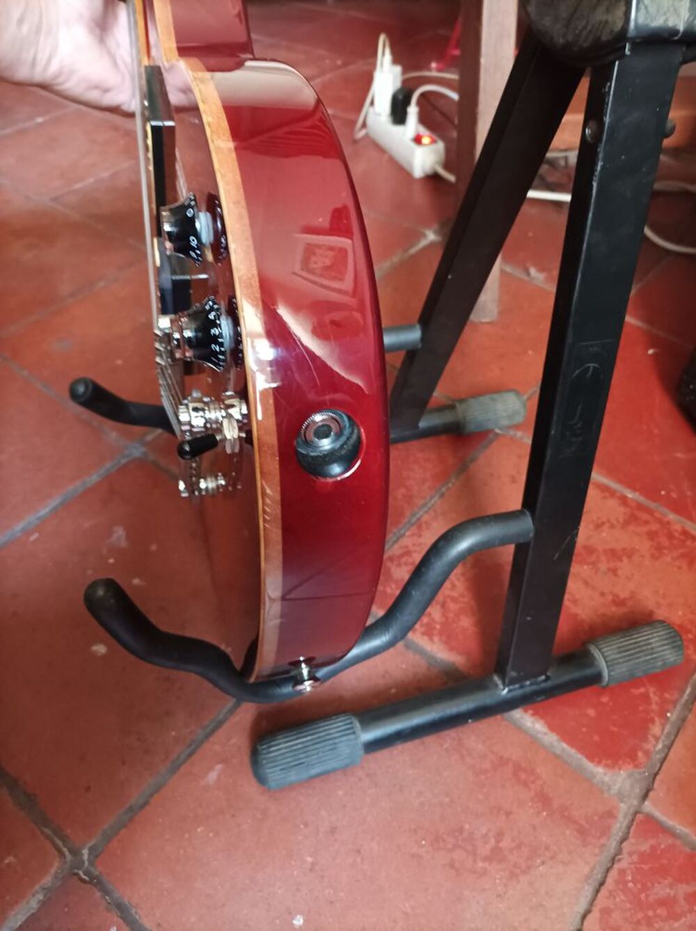 guitare LAG Roxanne originale. Instruments de musique