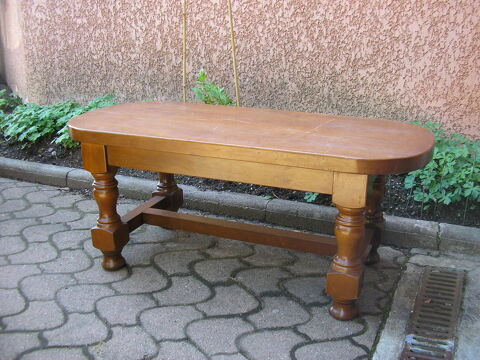 Table de salon. 50 Remiremont (88)