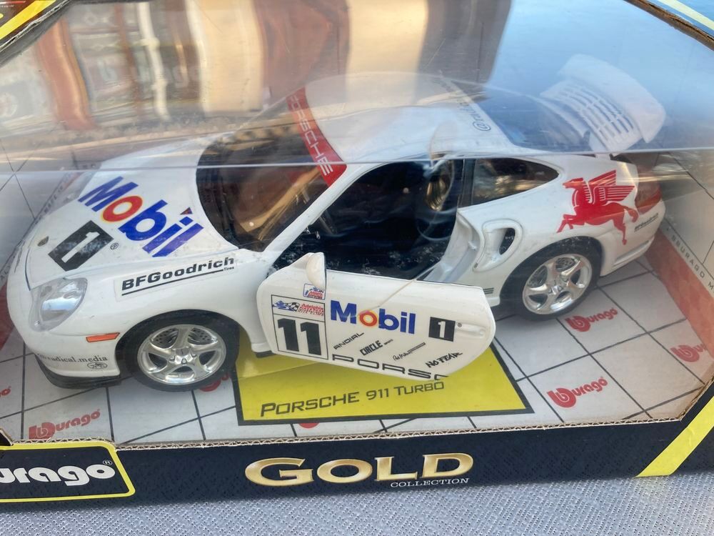 Posche 911 turbo 1/18 