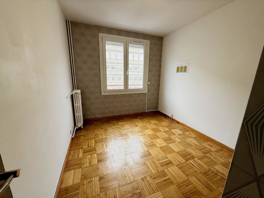 Vente Appartement APPARTEMENT 80 M� TYPE 5 - REIMS 199 000 � Reims